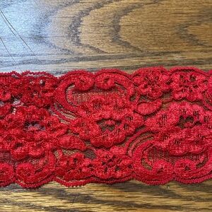17 Ft. High Quality Red Vintage Lace